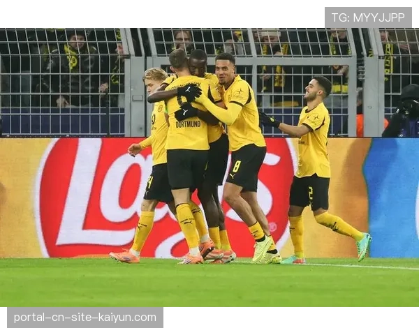 比利亚雷亚尔少赛一场暂列第三，欧冠席位争夺占得先机